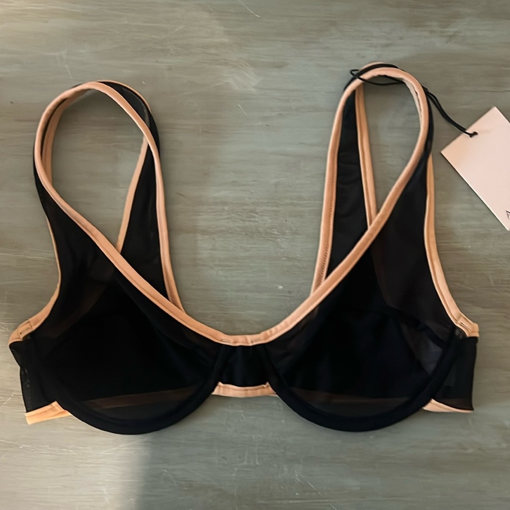 Acacia underwire Ruby brallete